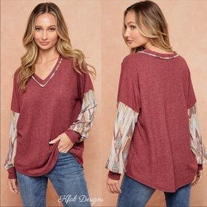 NEW V Neck Aztec Print Super Soft Puff Sleeve Sweatshirt Top Size Small